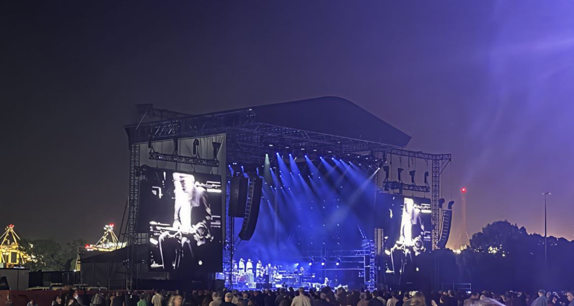 Gig Review – Nick Cave and The Bad Seeds with support from Aldous Harding