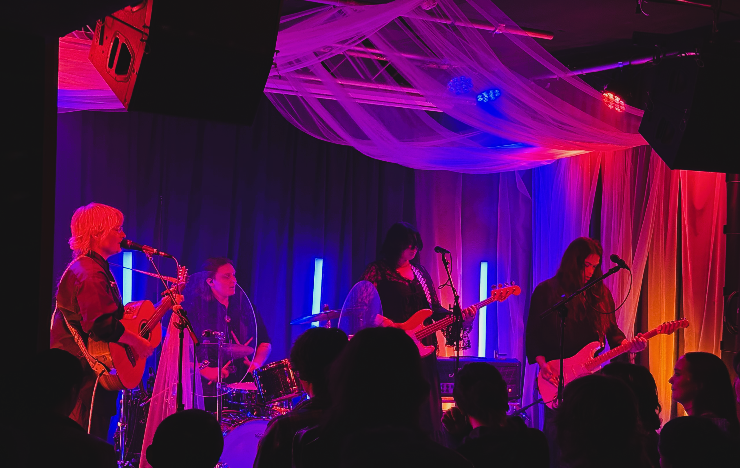 Gig Review – Leah Grant + Symmetrical Dogs + Jackson Christie + Goodbye Forever + Swan Drafts